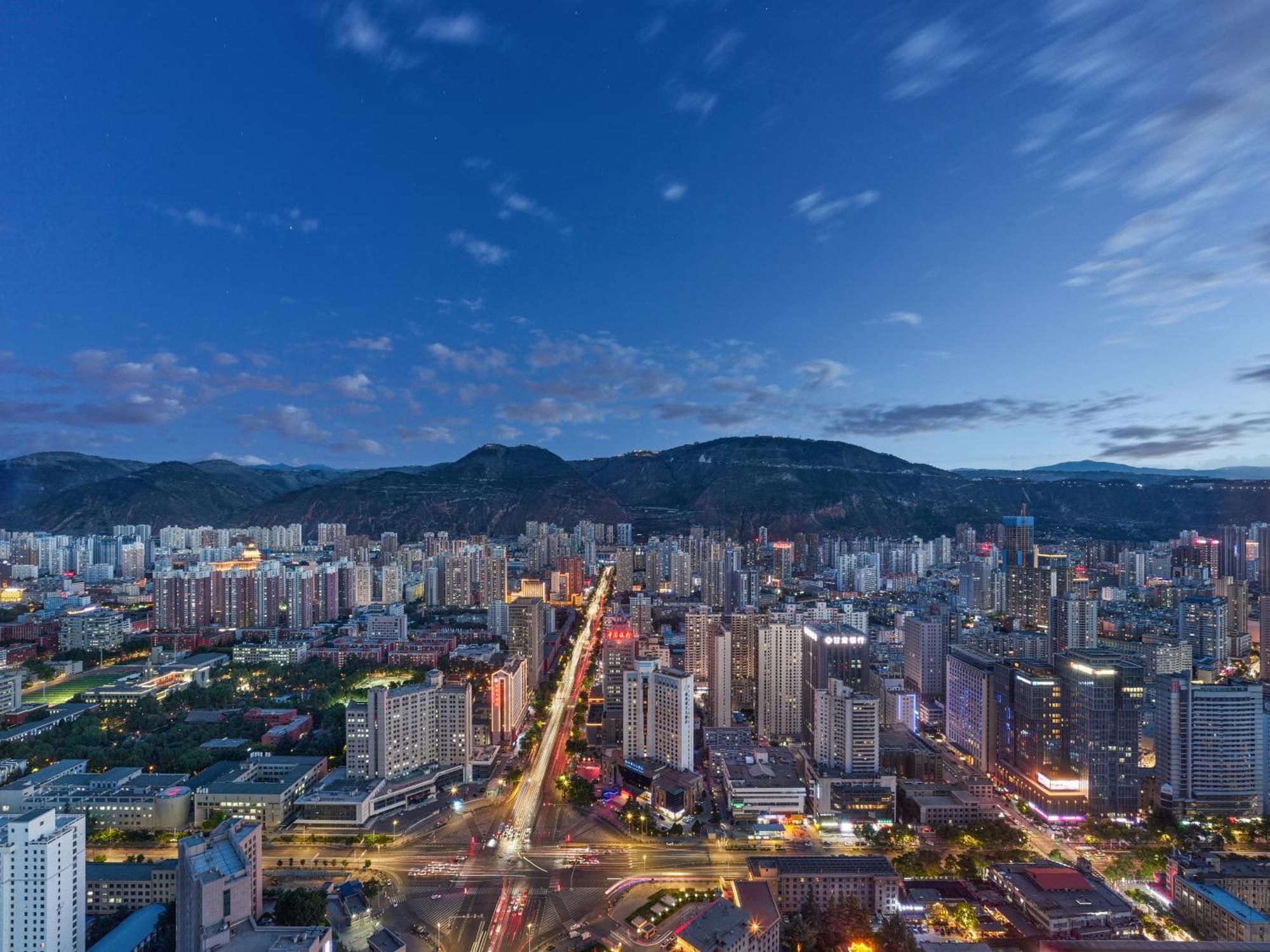 Hilton Lanzhou City Center Buitenkant foto